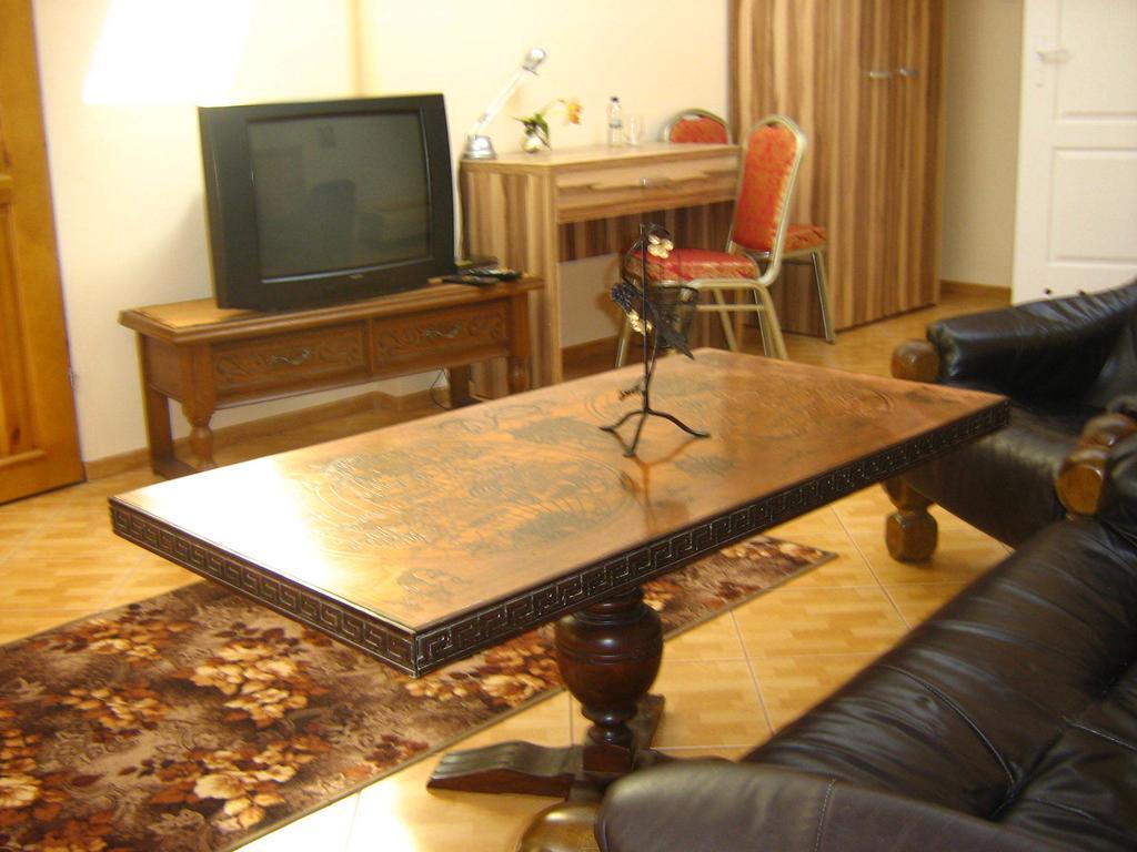 Gosciniec Podkowa Apartamento Włodawa Quarto foto