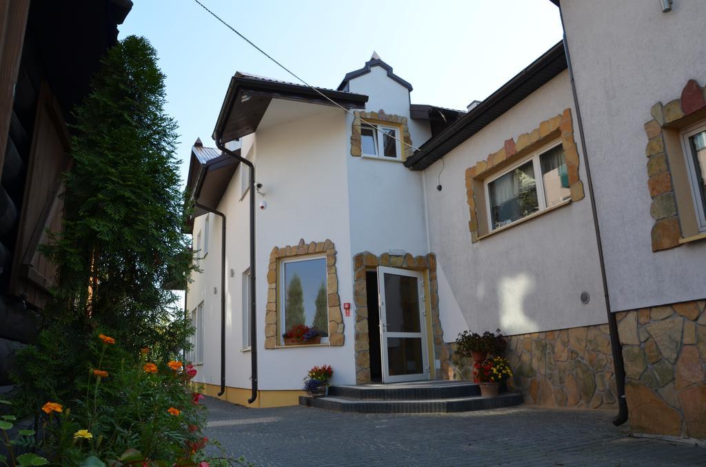 Gosciniec Podkowa Apartamento Włodawa Exterior foto