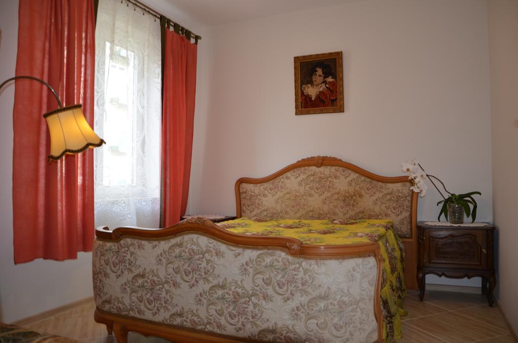 Gosciniec Podkowa Apartamento Włodawa Quarto foto